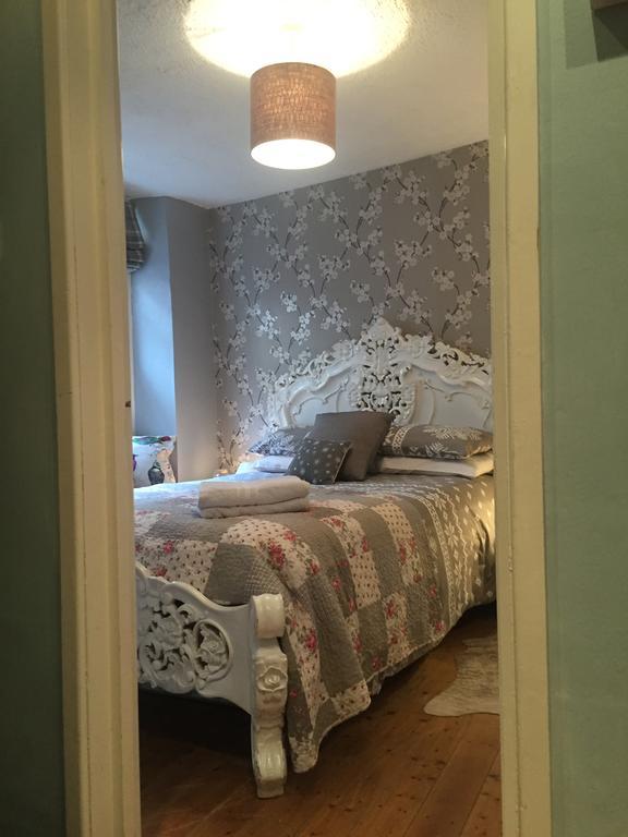 Georgian City Apartment At Thomas Street Double Bedroom And Two Single Trundle Beds Bath Dış mekan fotoğraf